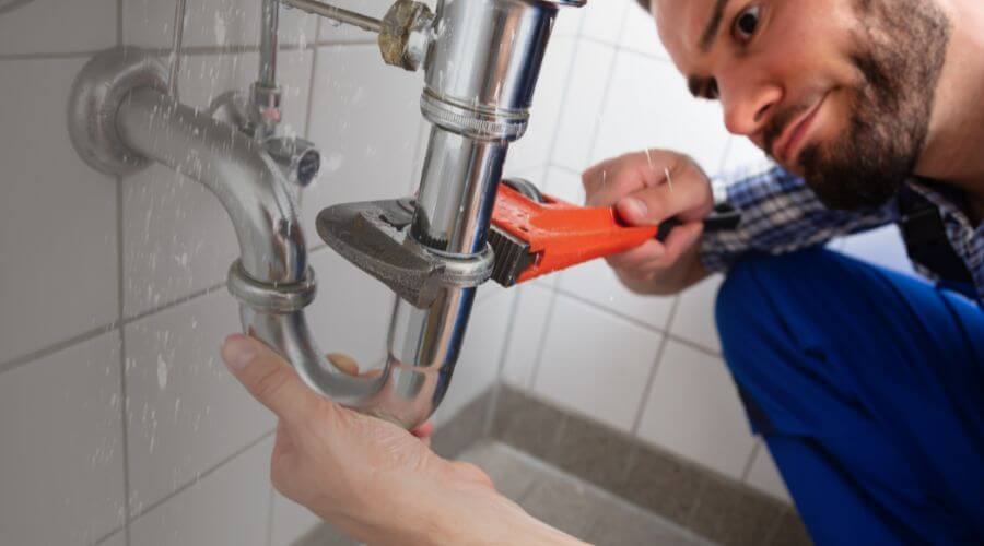 Professional same day plumber services in Parker City, IN
